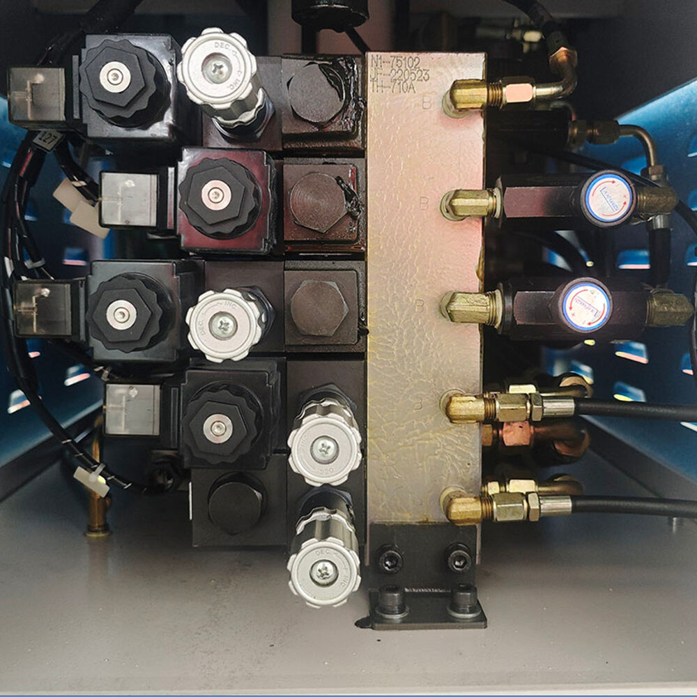 TH-710EU PLC-controlled mini heavy-duty walled sole attaching machine with 16 side pressure rubber pads for precise and compact shoe sole bonding. TH-710EU PLC-controlled mini heavy-duty walled sole attaching machine with 16 side pressure rubber pads for precise and compact shoe sole bonding.