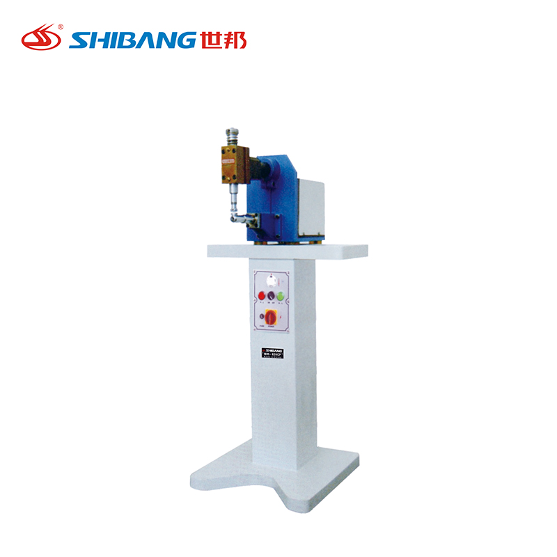 Shibang-820CP Upper Hammering Machine – industrial hammering equipment designed for pressing and shaping shoe uppers to enhance fit and finish in footwear manufacturing.